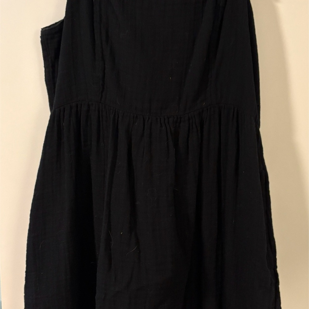 Elegant Black Dress